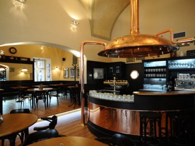 Malostranská beseda