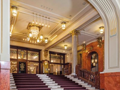 Obecní dům - schodiště