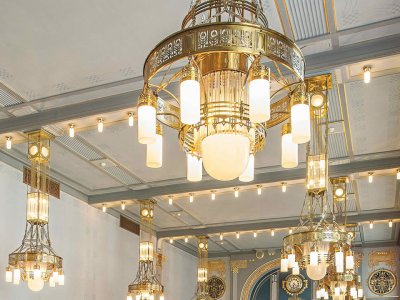 Obecní dům - Lustry od Franty Anýže