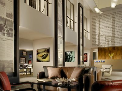 Hotel Park Inn - lobby