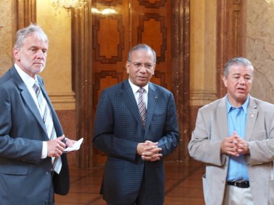 Valdštejnský palác 2016 - K. R. „Ravi“ Ravindran