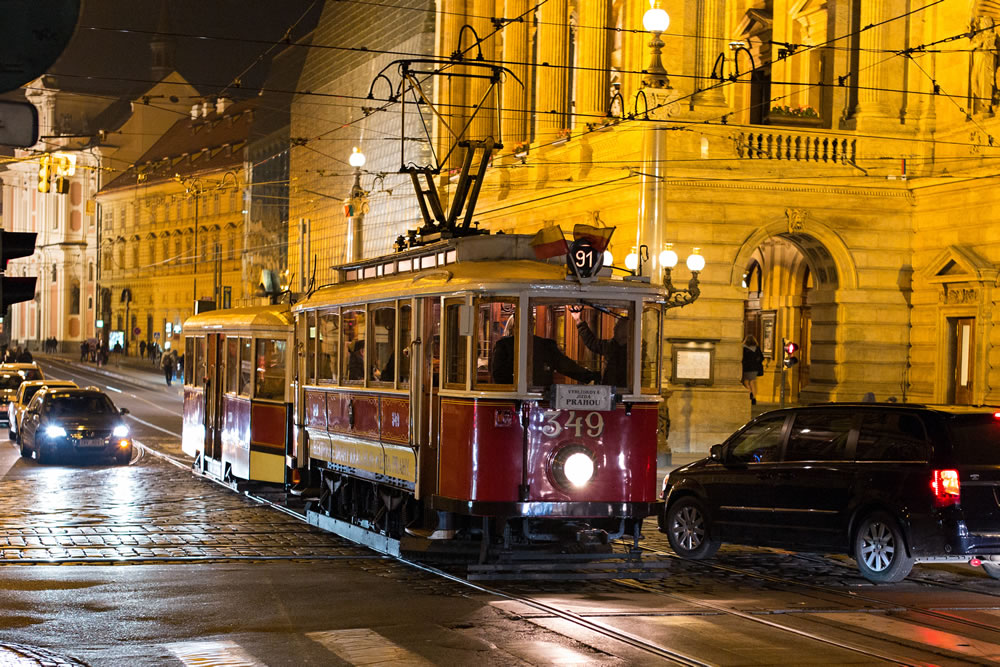 noční tramvaj