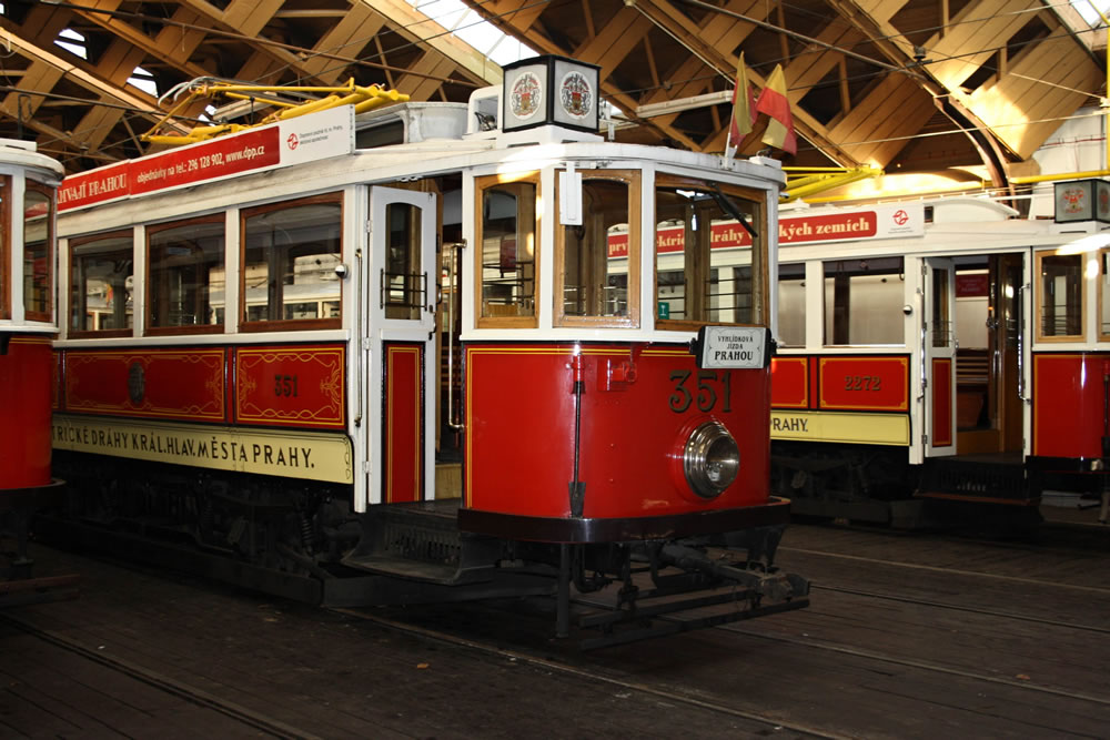 PROJÍŽKA HISTORICKOU TRAMVAJÍ